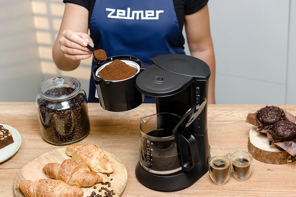 Кофеварка Zelmer ZCM1200