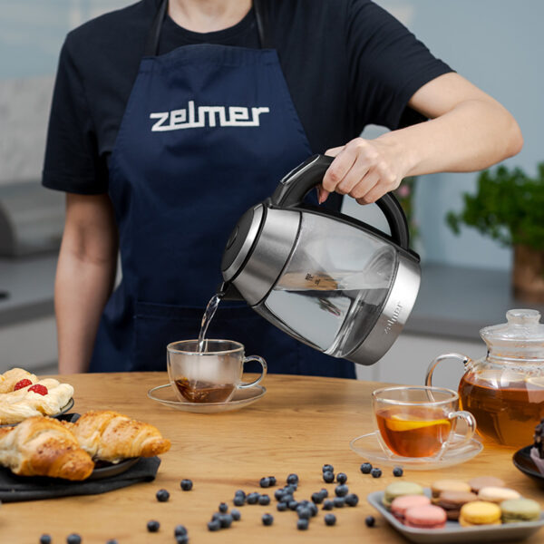 Електричний чайник ZELMER ZCK8030