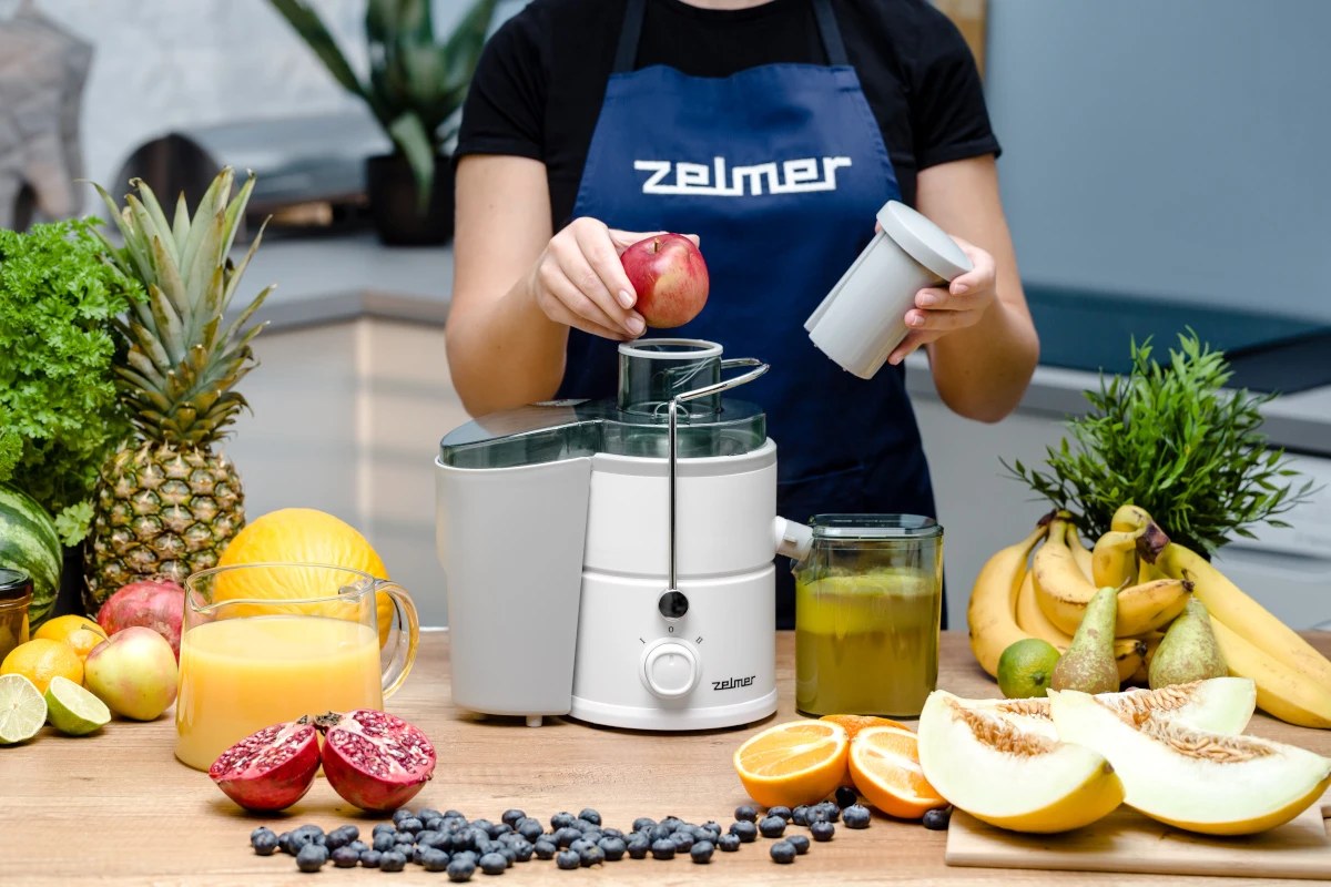 Zelmer ZJE3800 — МОЩНОСТЬ 600 ВТ И ДВЕ СКОРОСТИ РАБОТЫ