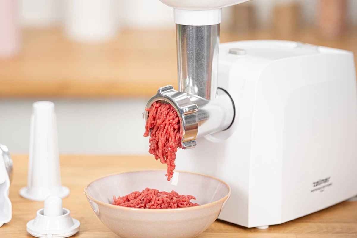 Zelmer ZMM1215B — ПРОДУКТИВНІСТЬ ДО 1,3 КГ/ХВ — БІЛЬШЕ ЗА МЕНШИЙ ЧАС
