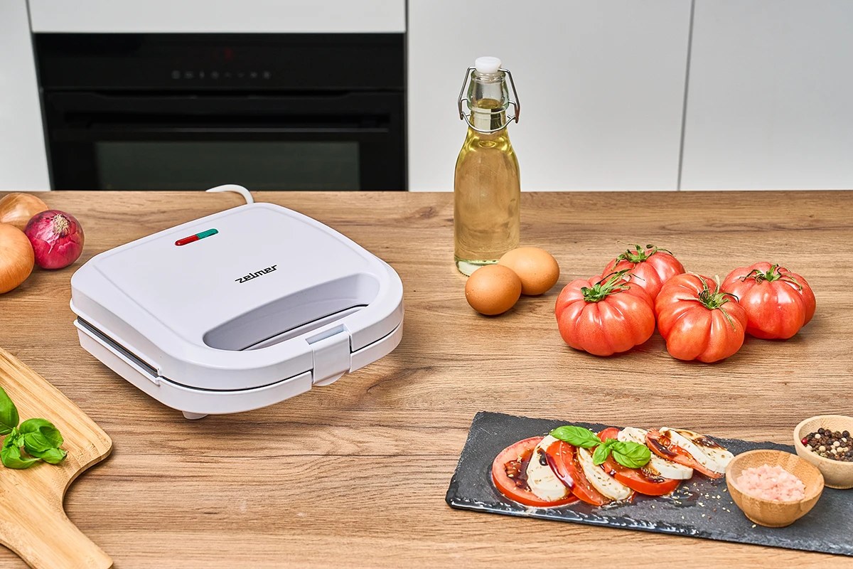 Zelmer ZSM7700 — МОЩНОСТЬ 750 Вт И АВТОМАТИЧЕСКАЯ РЕГУЛИРОВКА ТЕМПЕРАТУРЫ