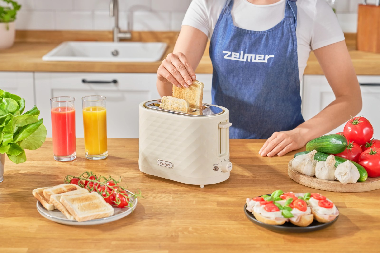 Тостер Zelmer ZTS7632F